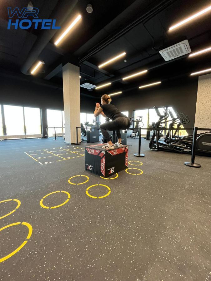 Wr Sport Hotel & Spa - Centrum Sportu I Rozrywki Swilcza Ngoại thất bức ảnh