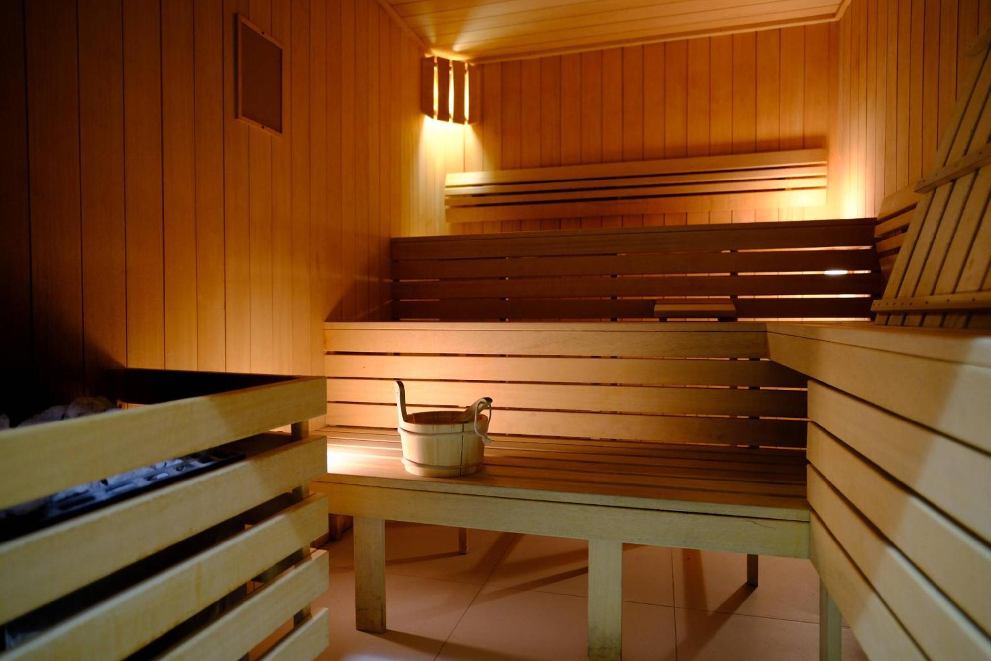 Wr Sport Hotel & Spa - Centrum Sportu I Rozrywki Swilcza Ngoại thất bức ảnh